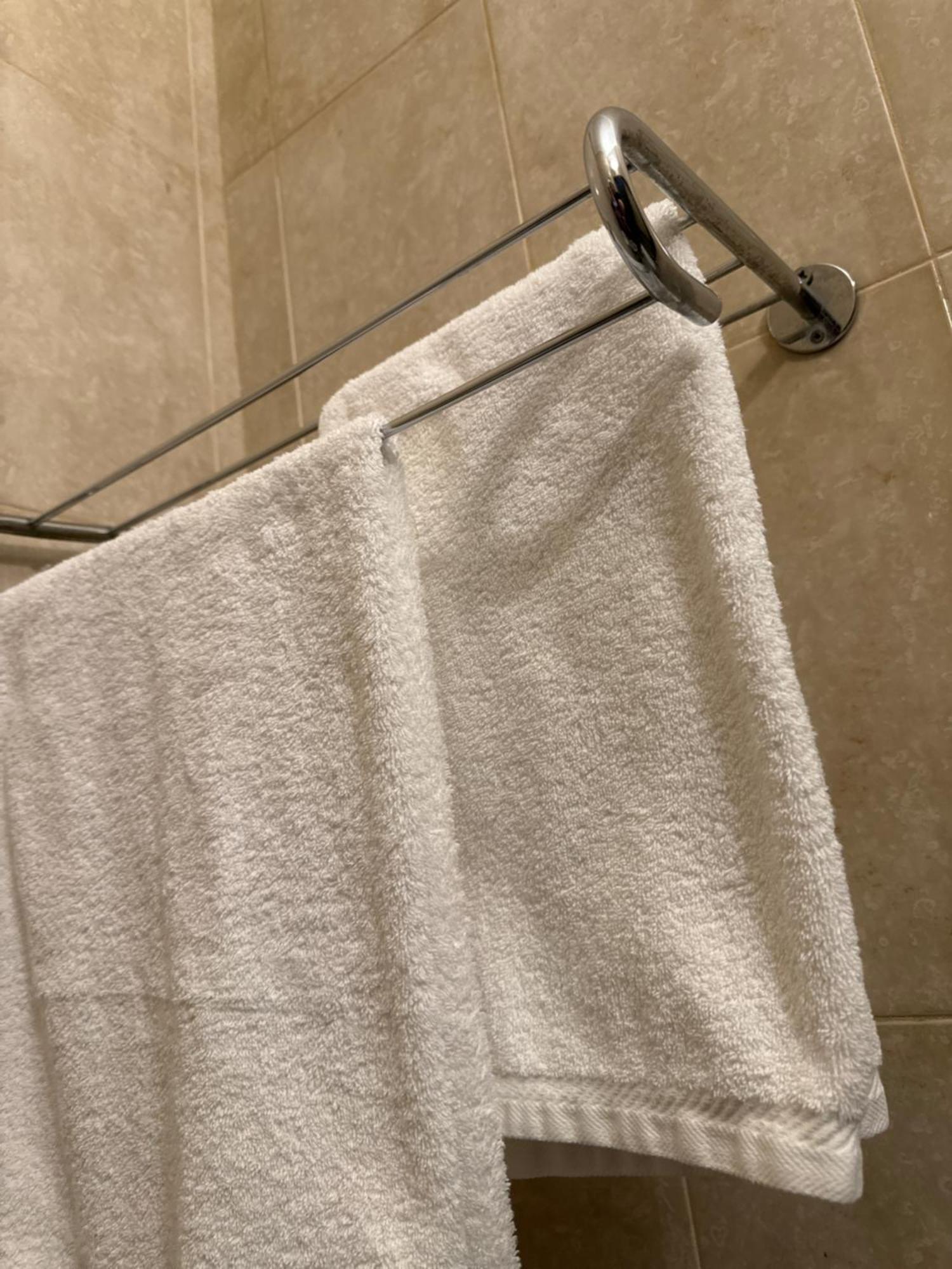 Hotel Tirona Тирана Екстер'єр фото